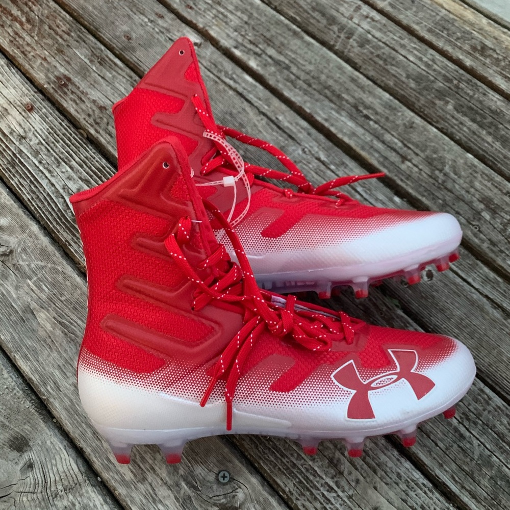 SOLD ❌ NWOT Under Armour Highlight MC Cleats